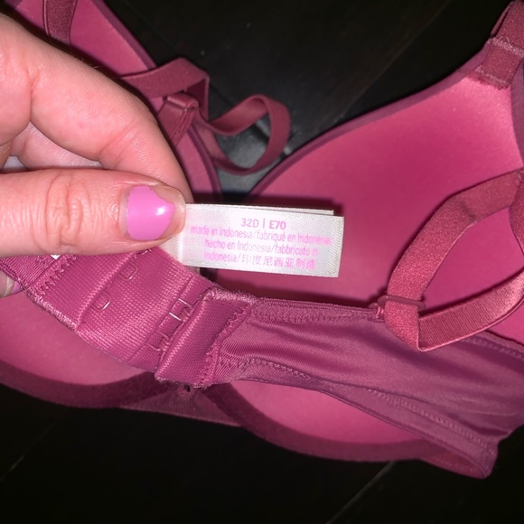 Wear Everywhere Push-Up Bra - Picture 4 of 4